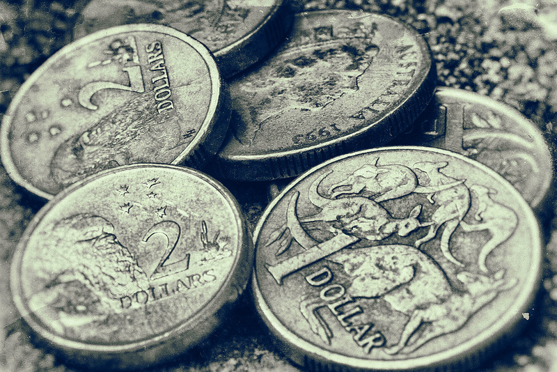 How to save money while studying abroad in Australia